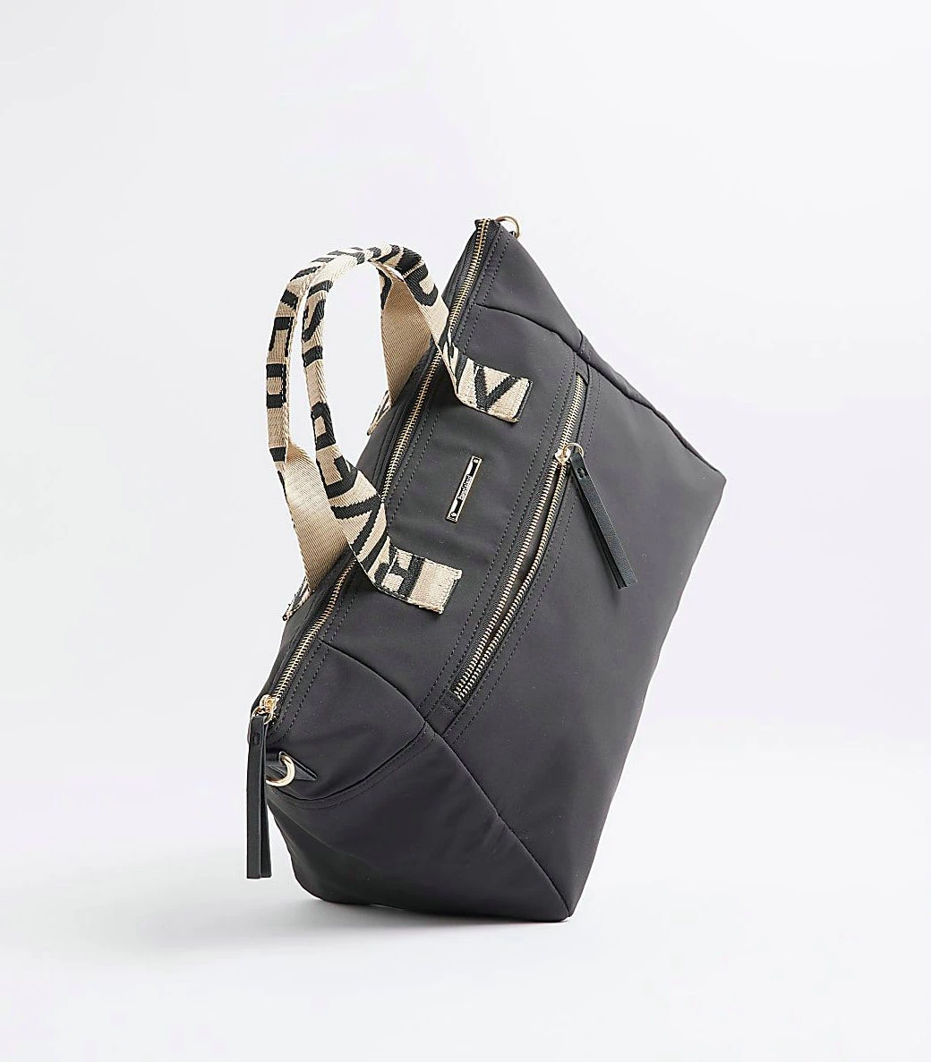 29014 _RiverIsland_24x41x19cm_2025春夏 (4)_结果